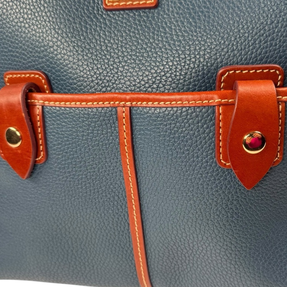Dooney & Bourke Pebble Grain Shoulder Bag NWOT - Picture 11 of 13